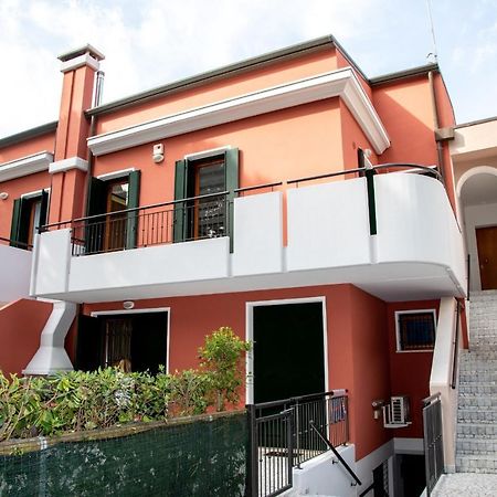 House Smeraldo By Holiday World Lido di Jesolo Luaran gambar